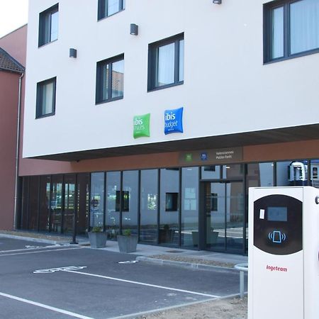 Ibis Budget Valenciennes Петит-Форе Экстерьер фото