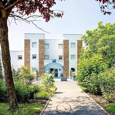 Ibis Budget Valenciennes Петит-Форе Экстерьер фото