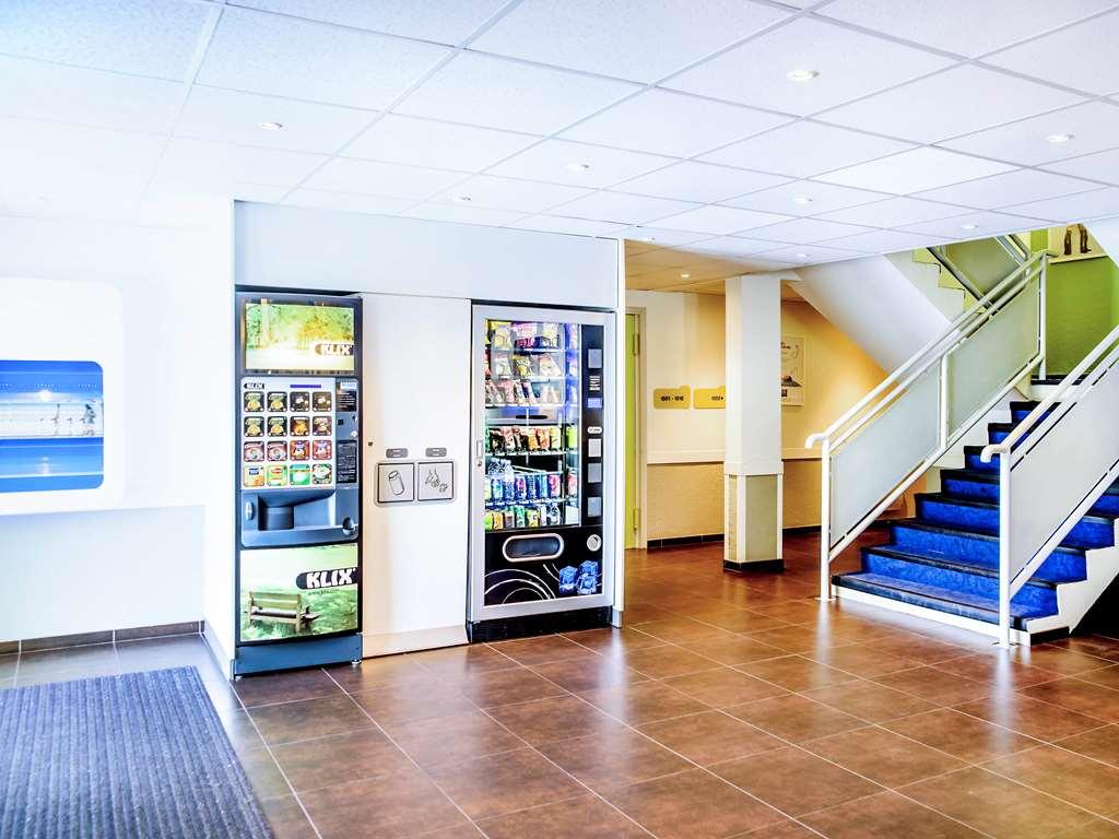 Ibis Budget Valenciennes Петит-Форе Экстерьер фото